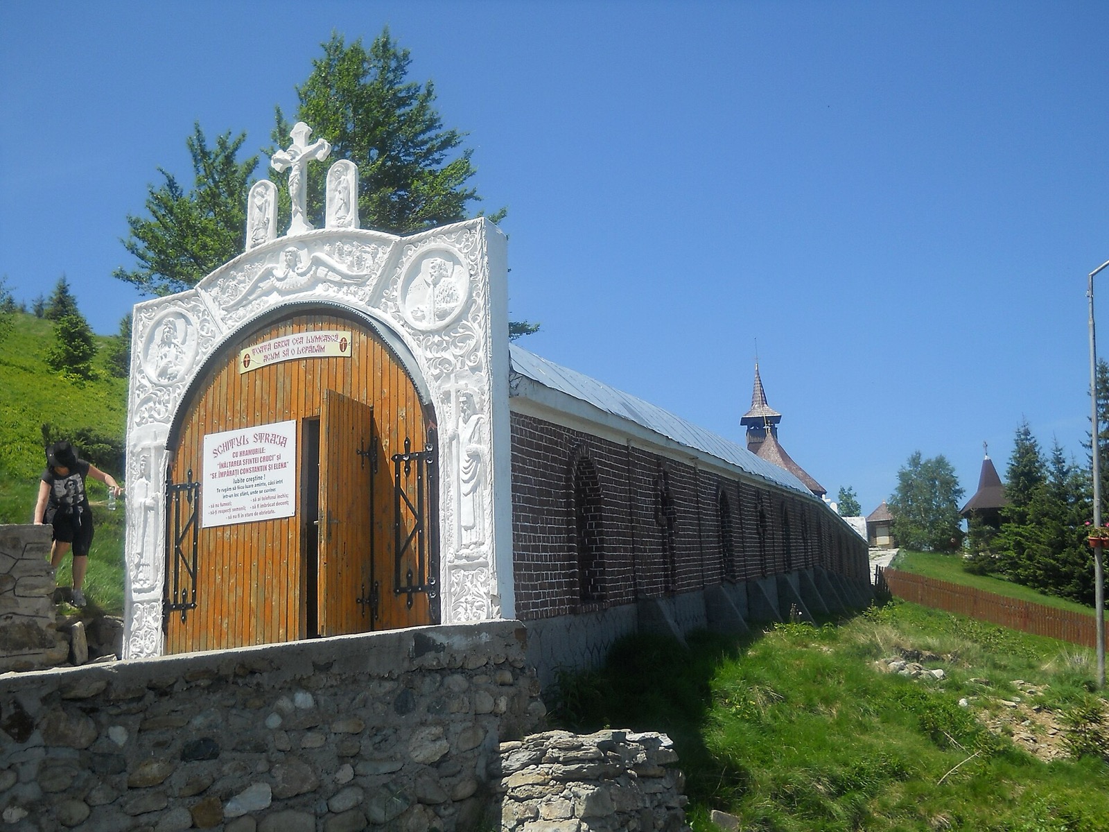 Intrarea în Tunelul Sfinților